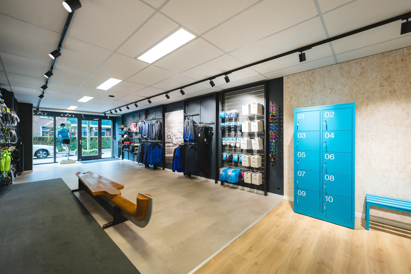 Schaatsaccessoires bij Absolute Run Faber Sport in Heerenveen